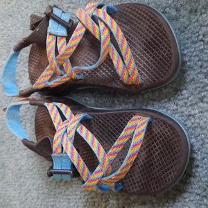 Girls Rainbow Chacos